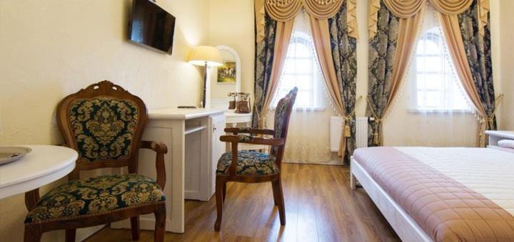 Hatne Hotel Fortetsya Hetmana מראה חיצוני תמונה