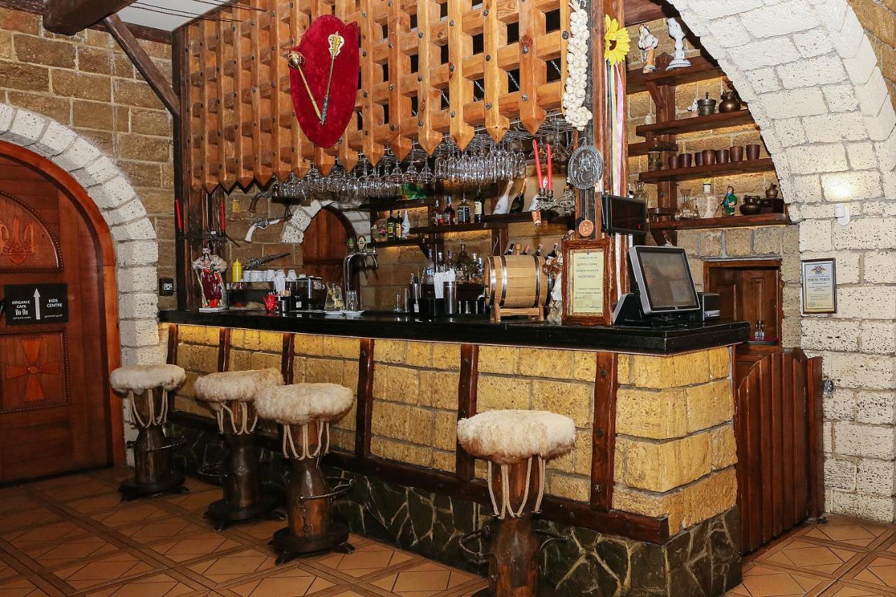 Hatne Hotel Fortetsya Hetmana מראה חיצוני תמונה