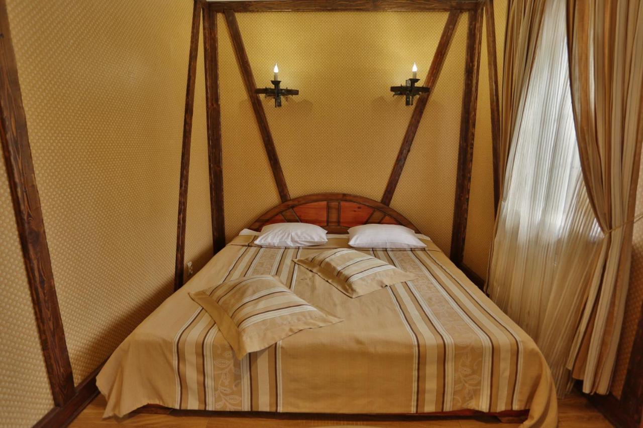 Hatne Hotel Fortetsya Hetmana מראה חיצוני תמונה
